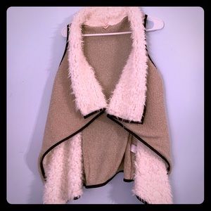 Sleeveless Cardigan